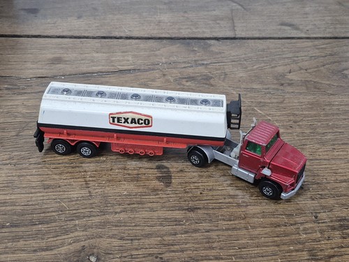 Camion citerne texaco matchbox - camion,