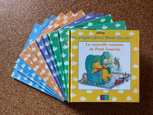 Disney lot 11 livres - disney,