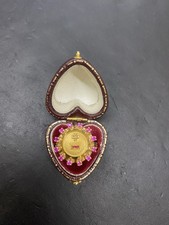 Bague médaille d'amour Augis en Or ,rubis,diamants Mixte