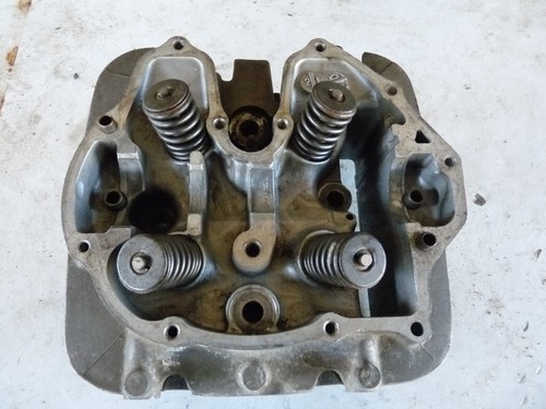Culasse 400 honda - 400, xr