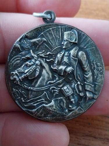 Pendentif ancien napoleon - pendentif,