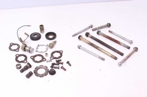 Lot pièces restantes honda - de,