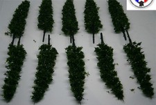 10 arbres artificiels