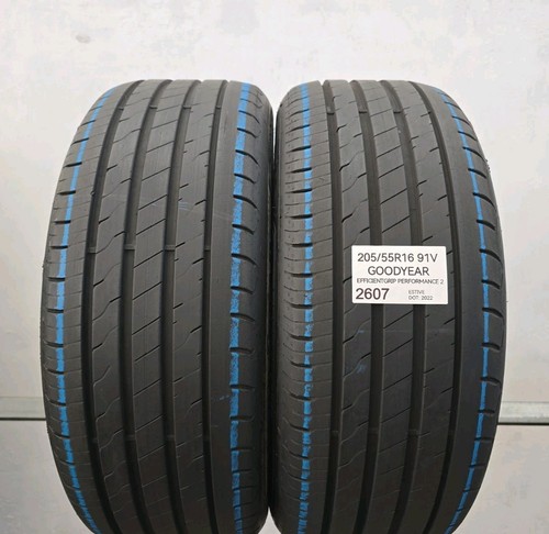 Pneus été 205 55r16 - 2,