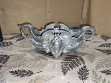 Jolis jardinière en métal