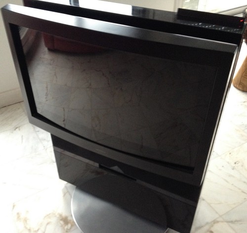 Bang and olufsen beovision - and,