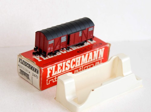 Fleischmann 2470 8330 wagon - n,