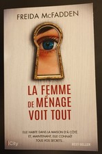 LA FEMME DE MENAGE VOIT TOUT