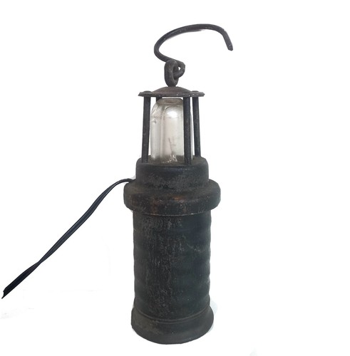 Ancienne lampe mineur - de,