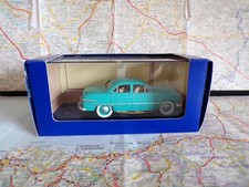 La Ford turquoise d'Objectif