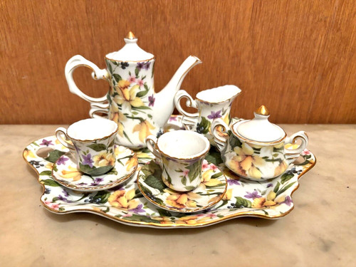 Service cafe the miniature - service,