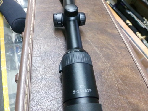 Swarovski 25x52mm p scope - 5-25x52mm,