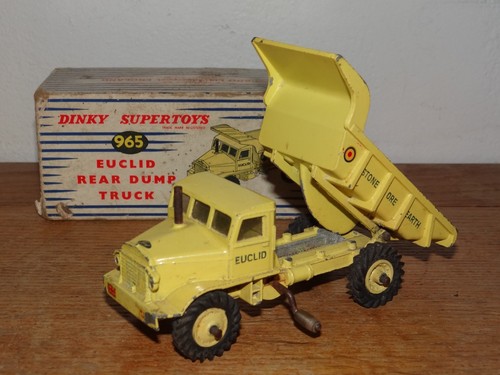Beau camion dumper - camion,