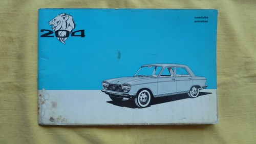Peugeot 204 conduite - 204,