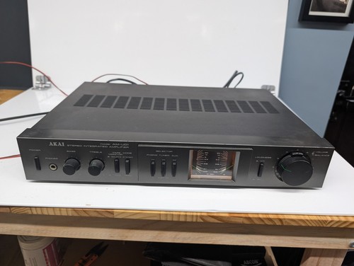Akai u01 integrated - akai,