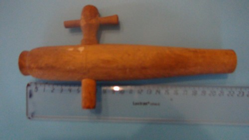 Ancien robinet bois pour - ancien, en