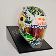Formula 1 Hanging Showcase Helmet 1/2 Formula 1 Display Case Hanging Helmet 1/2
