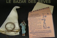 REX. Parachute. Jouet