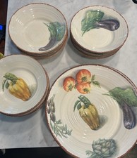 Set (5) Williams Sonoma Jardin Potager (4) Pasta Bowls/ (1) Large serving Bowl