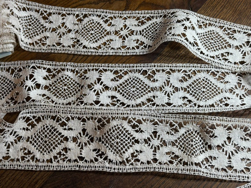 Dentelle puy ancienne - dentelle,