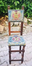 Rare Ancienne Magnifique Chaise Enfant en Bois Tapisserie Clouté Dossier Haut 