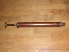 Ancien pulvérisateur en