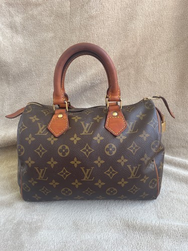 Authentic vintage louis - authentic,