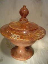 Cassolette couverte en marbre