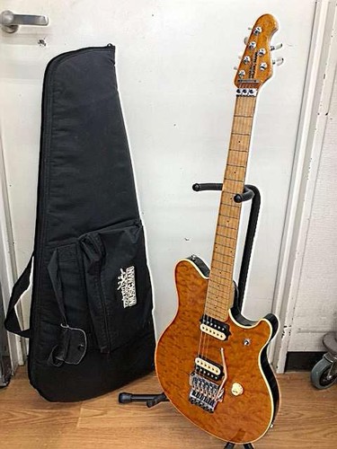 Music man guitare - man],