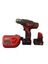 Milwaukee M12 BPD perceuse