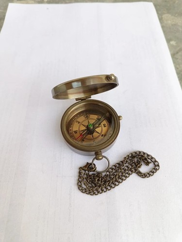 Ancienne boussole laiton - ancienne, en