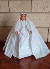 POUPÉE COLLECTION ÉPOQUE ANNÉES 60 ENSEMBLE ROBE DE COMMUNION ANCIENNE, CHAPELET