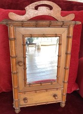 Meuble de Poupée - Ancienne