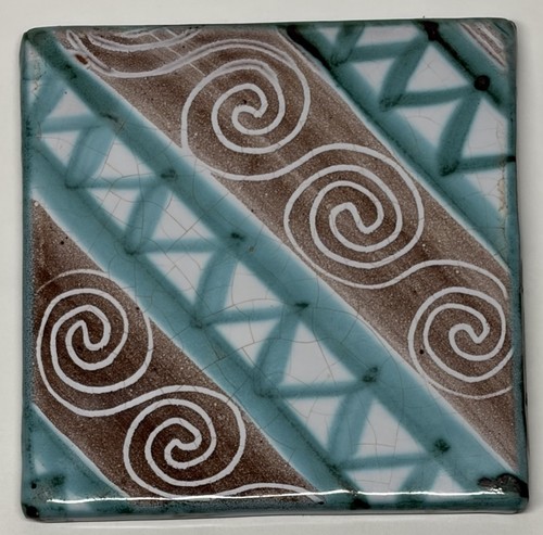Rare carreau dessous de - carreau,