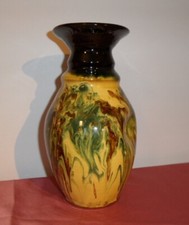 Joli vase Bouffioulx