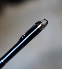 MAGNIFIQUE STYLO BILLE