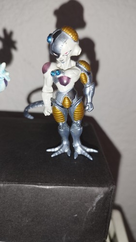 Figurine gashapon mecha - figurine,