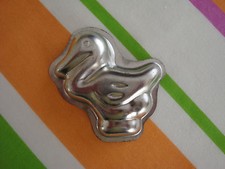 PETIT MOULE GATEAU CANARD