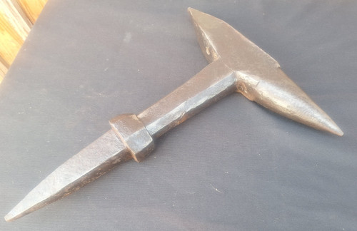Ancienne enclume bigorne - ancienne,