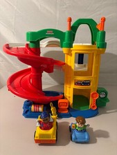 Vintage 2006 Fisher Price Little People Chunky Parking Garage Ramp w/Accessories