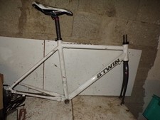 cadre vélo décathlon triban 3 B-Twin Btwin 111125