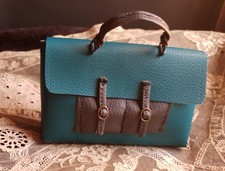 joli cartable de poupée