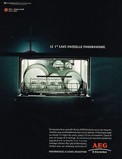 ADVERTISING 045 2005 AEG Panoramic Dishwasher