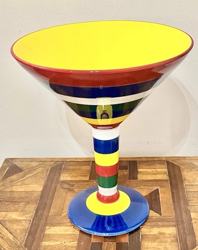 New large porcelain livin - new,