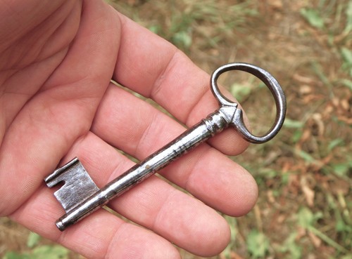 3cm ancienne clef xvii ou - ,