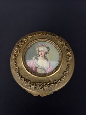 Boîte à bijoux en bronze