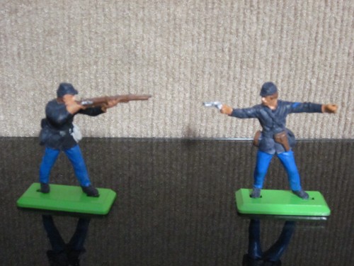 Vintage deetail figurines toy - vintage,