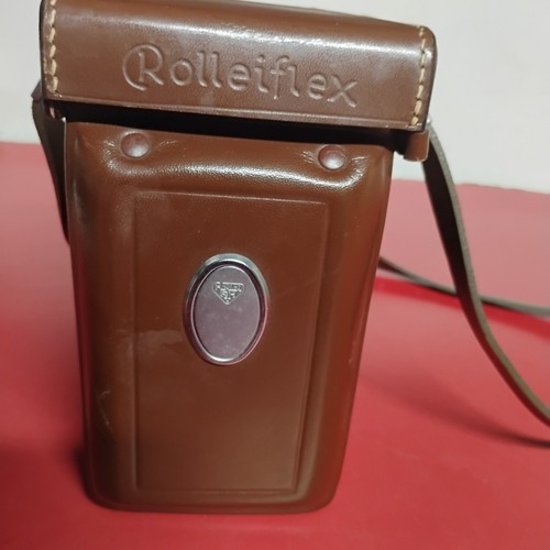 Rolleiflex brown leather - t, ?