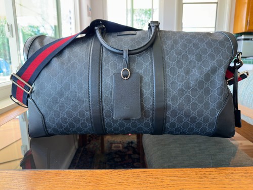 Gucci supreme weekender - gucci,