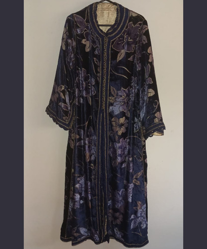 Traditional moroccan kaftan - moroccan,